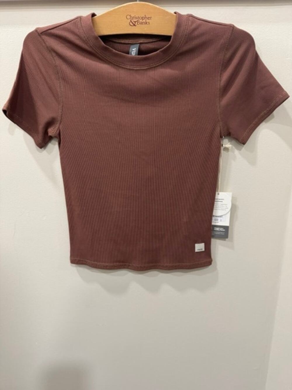 Vuori Pose Fitted Tee